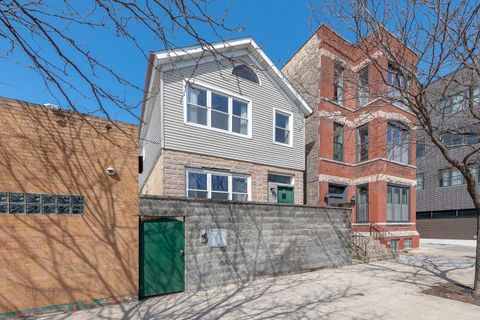 530 N Ashland Avenue Chicago IL 60622