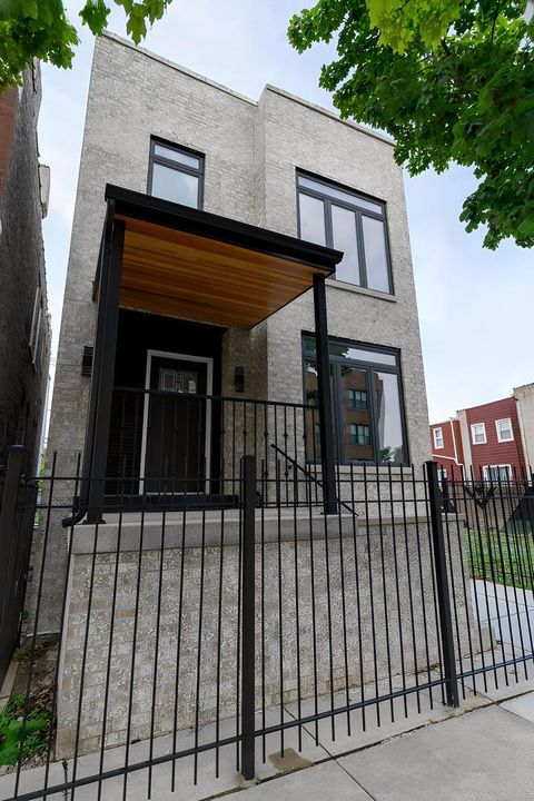 Photo of 3530 W Van Buren Street, Chicago, IL 60624 (MLS # 12488047)