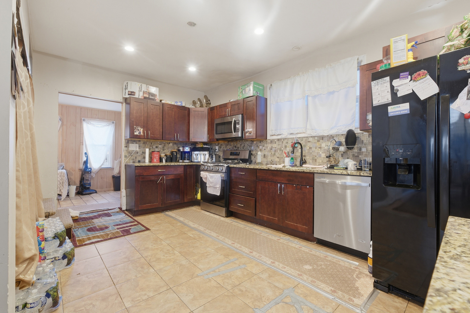 Chicago, Illinois 60634, United States, 3 Bedrooms Bedrooms, ,2 BathroomsBathrooms,Residential,Active,247889