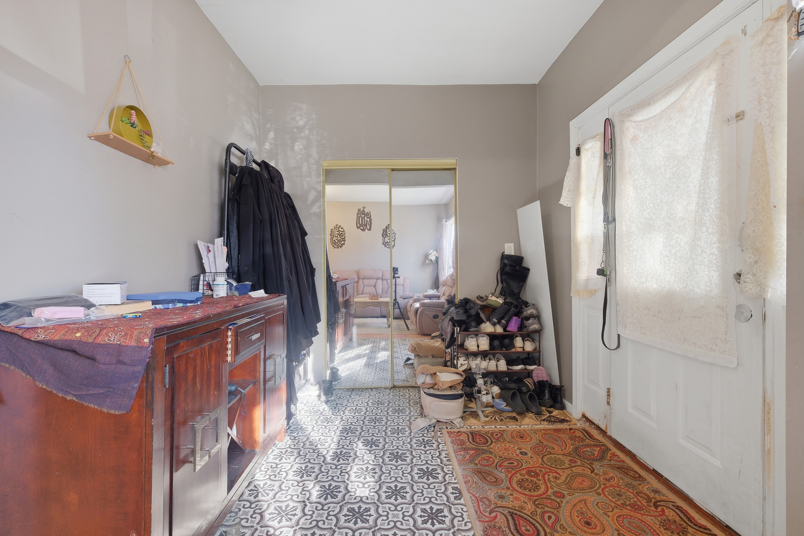 Chicago, Illinois 60634, United States, 3 Bedrooms Bedrooms, ,2 BathroomsBathrooms,Residential,Active,247889