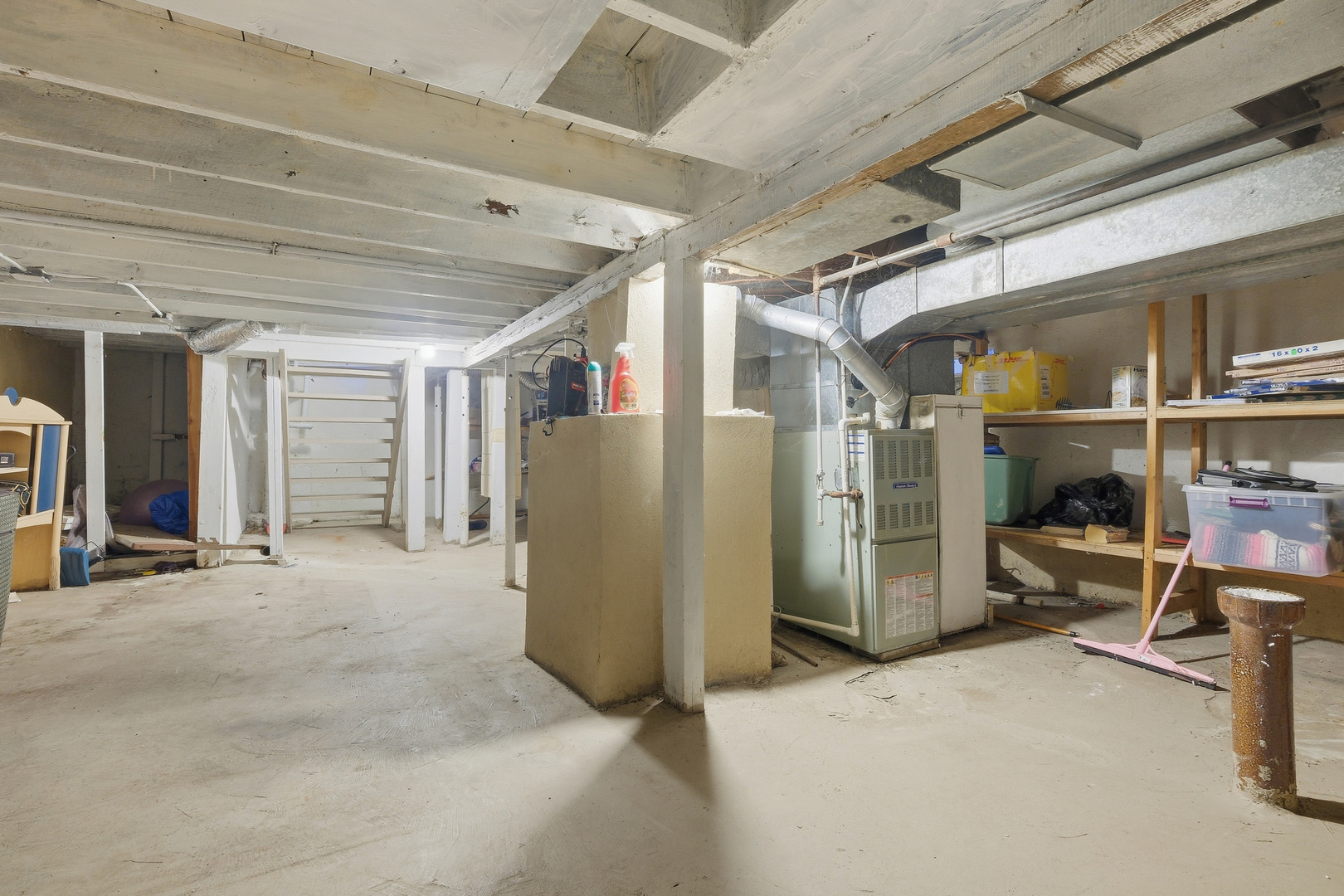 Chicago, Illinois 60634, United States, 3 Bedrooms Bedrooms, ,2 BathroomsBathrooms,Residential,Active,247889