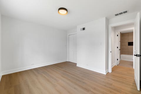 Tiny photo for 7835 Massasoit Avenue, Burbank, IL 60459 (MLS # 12700470)
