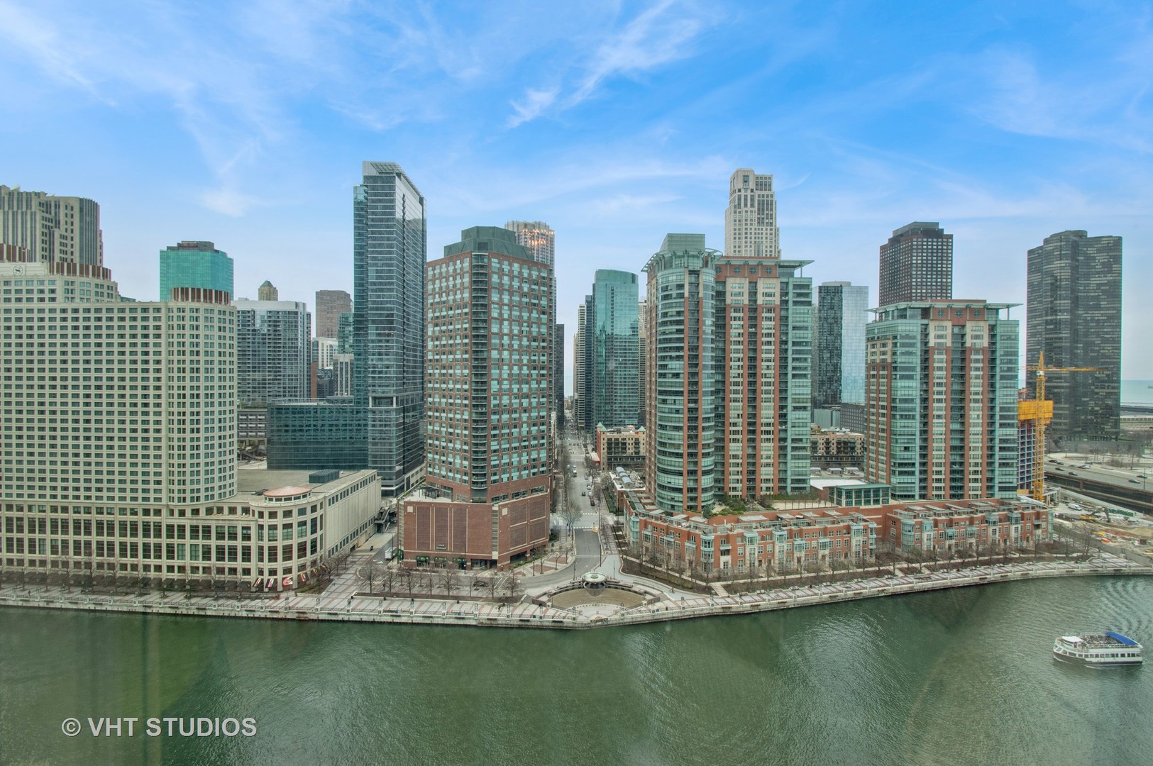 363 E Wacker Drive 1302