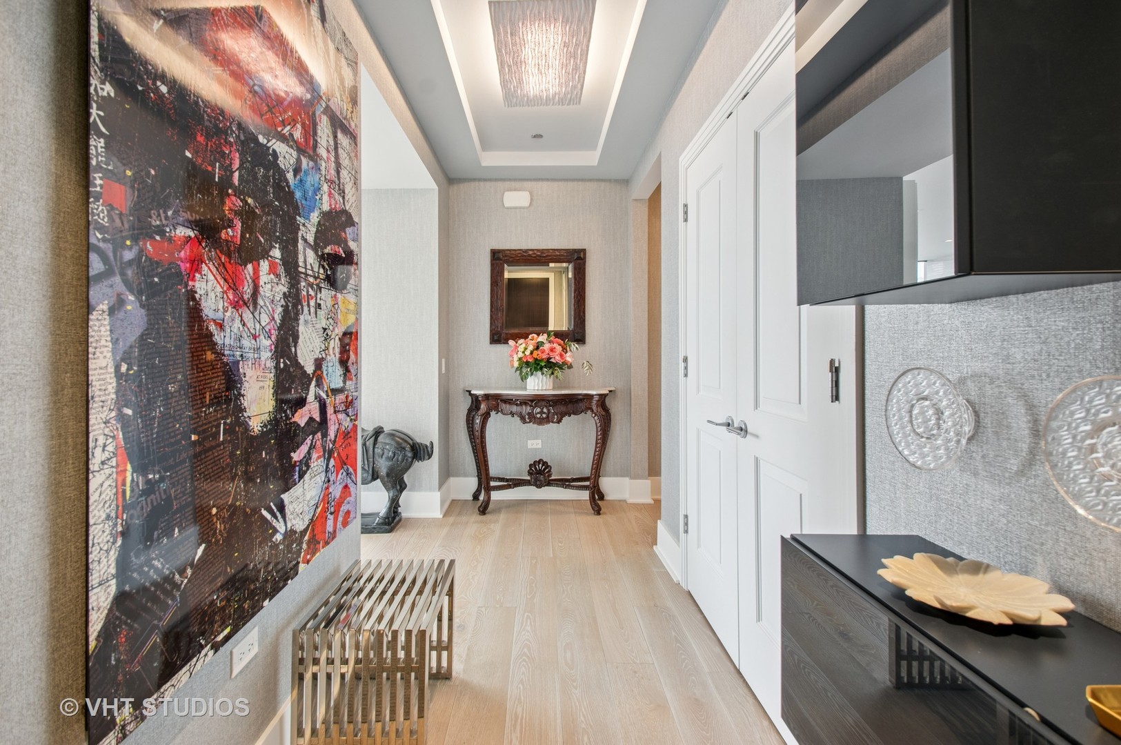 363 E Wacker Drive 1302