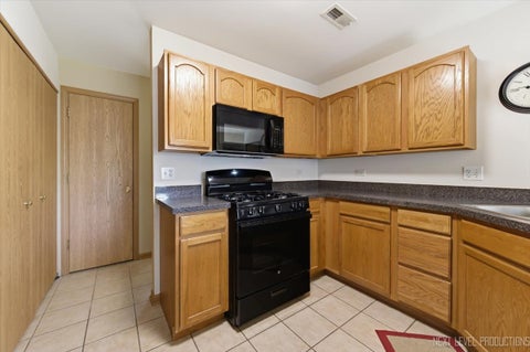 Tiny photo for 604 Roosevelt Drive, Oswego, IL 60543 (MLS # 12648517)