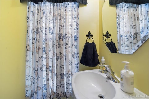 Tiny photo for 604 Roosevelt Drive, Oswego, IL 60543 (MLS # 12648517)