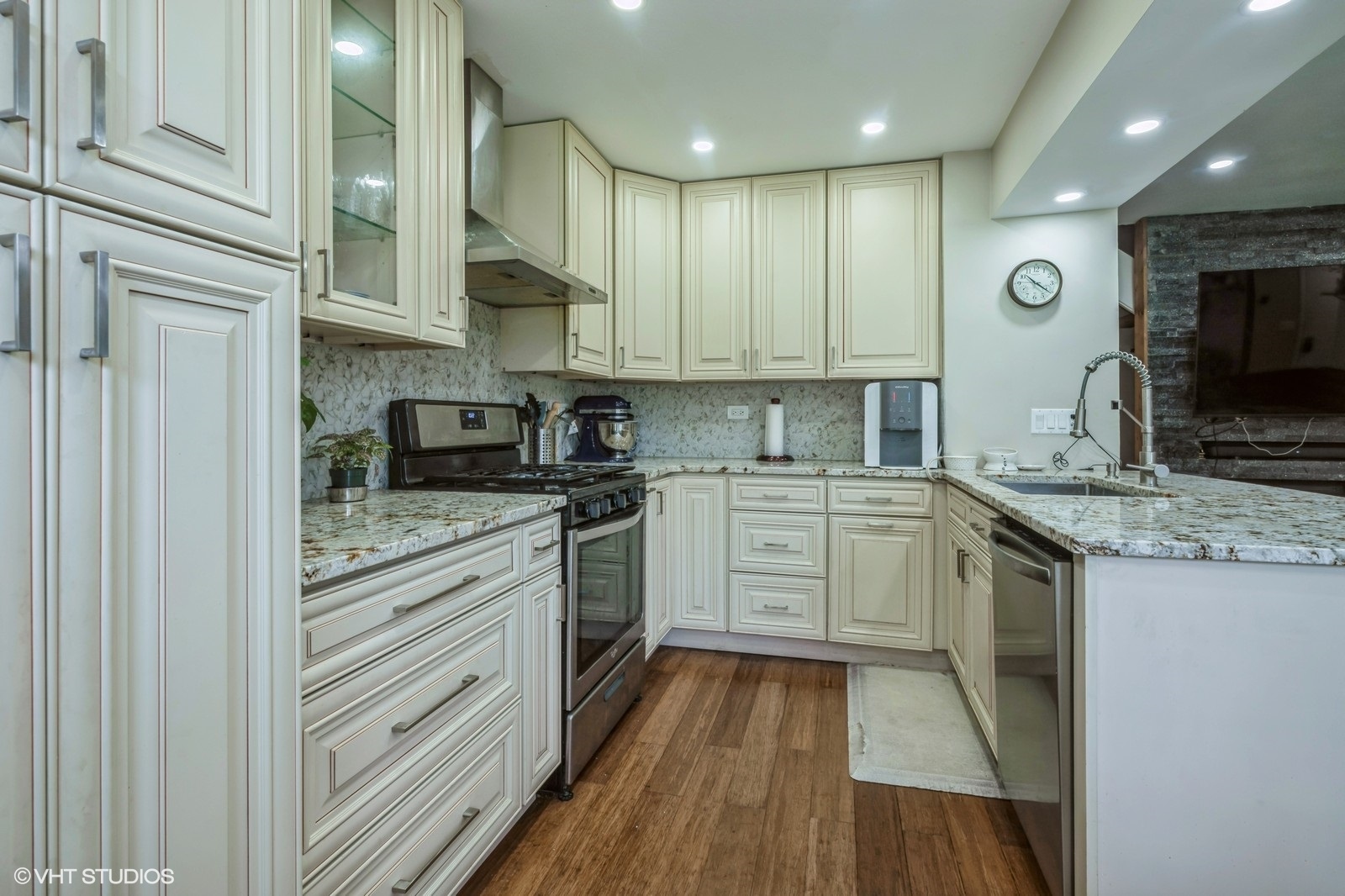1138 Inverrary Lane