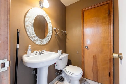Tiny photo for 8841 Tulley Avenue, Oak Lawn, IL 60453 (MLS # 12690237)