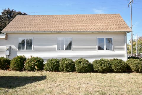 Tiny photo for 600 E Washington Street, Ashland, IL 62612 (MLS # 12511240)