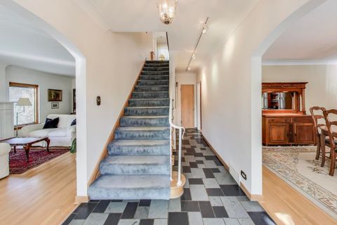 Tiny photo for 6101 N Knox Avenue, Chicago, IL 60646 (MLS # 12484299)