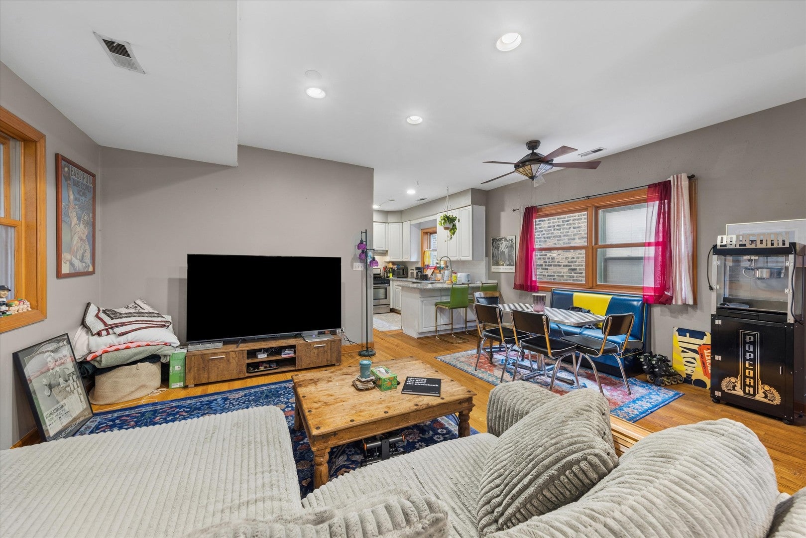 1721 W Julian Street