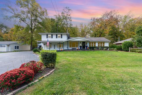 Photo of 11051 W Elmwood Court, Mokena, IL 60448 (MLS # 12615342)