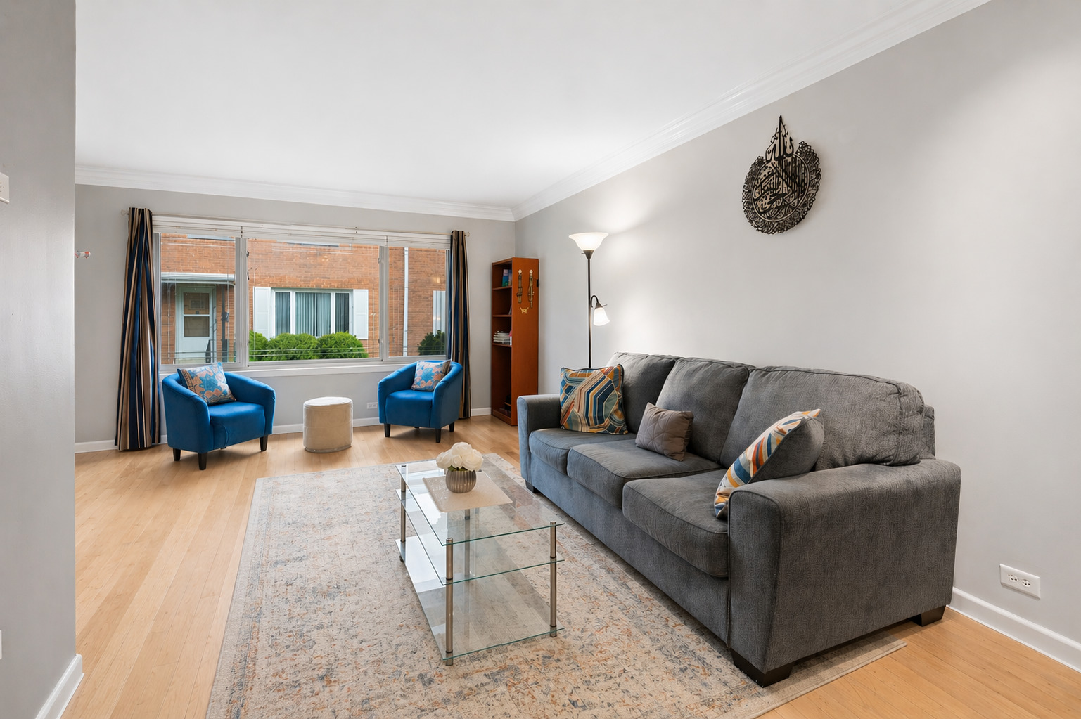 706 N Western Avenue B