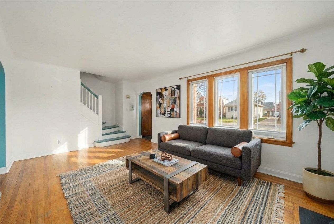 3833 Oak Park Avenue