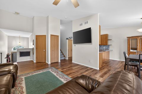 Tiny photo for 665 Kenwood Court, DeKalb, IL 60115 (MLS # 12615352)
