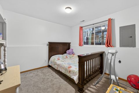Tiny photo for 665 Kenwood Court, DeKalb, IL 60115 (MLS # 12615352)