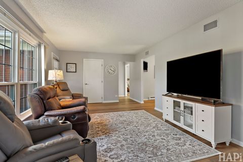 Tiny photo for 7216 Oxford Circle #230, Fox Lake, IL 60020 (MLS # 12518789)