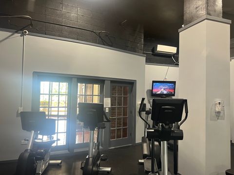 Tiny photo for 20 N Tower Road #12E, Oak Brook, IL 60523 (MLS # 12494501)