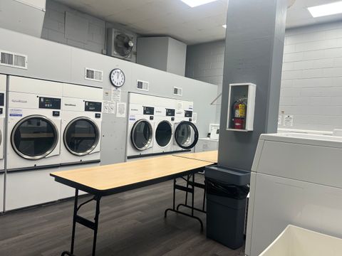 Tiny photo for 20 N Tower Road #12E, Oak Brook, IL 60523 (MLS # 12494501)