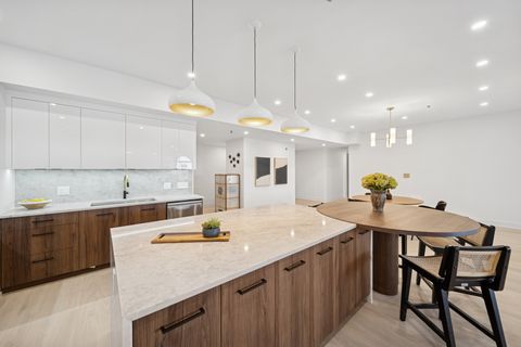 Tiny photo for 680 N Lake Shore Drive #604, Chicago, IL 60611 (MLS # 12511392)