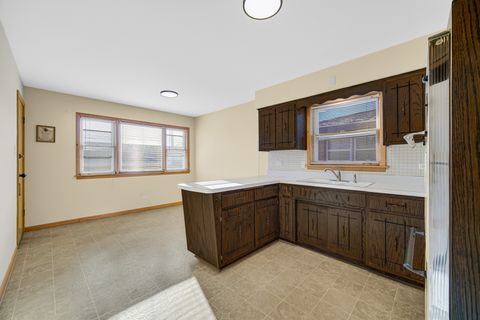 Tiny photo for 665 Hoxie Avenue, Calumet City, IL 60409 (MLS # 12596212)