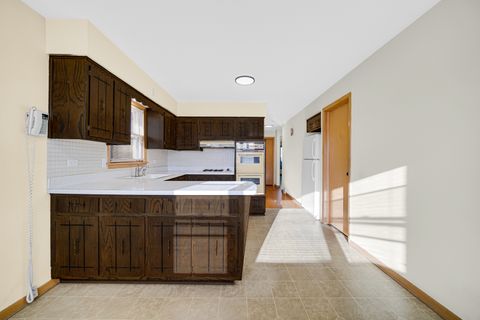 Tiny photo for 665 Hoxie Avenue, Calumet City, IL 60409 (MLS # 12596212)