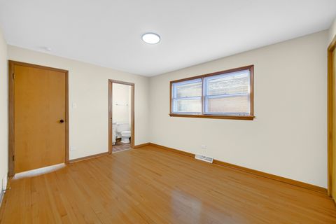 Tiny photo for 665 Hoxie Avenue, Calumet City, IL 60409 (MLS # 12596212)