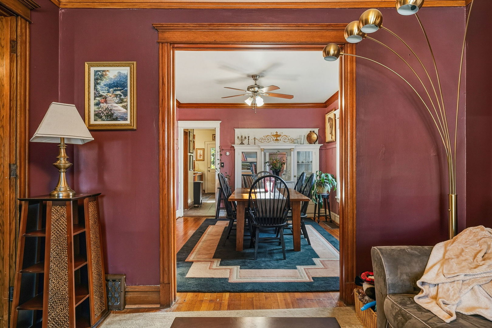 7127 S Saint Lawrence Avenue