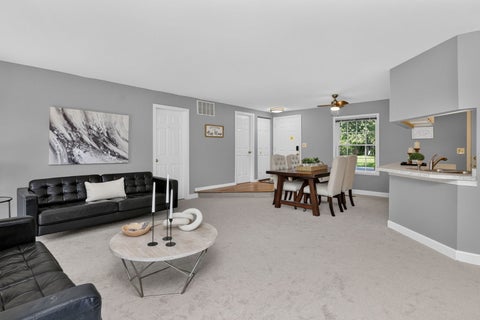 Tiny photo for 363 Pembroke Lane #1, Glen Ellyn, IL 60137 (MLS # 12767380)