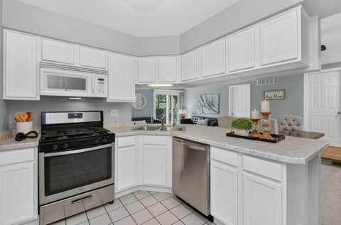 Tiny photo for 363 Pembroke Lane #1, Glen Ellyn, IL 60137 (MLS # 12767380)