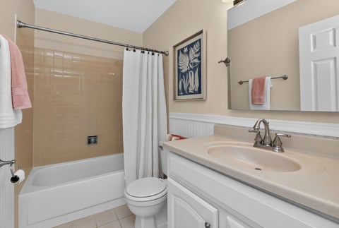 Tiny photo for 363 Pembroke Lane #1, Glen Ellyn, IL 60137 (MLS # 12767380)