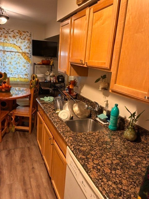 822 Seward Street 1A - Photo 2