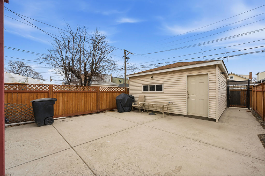 1839 N Kostner Avenue