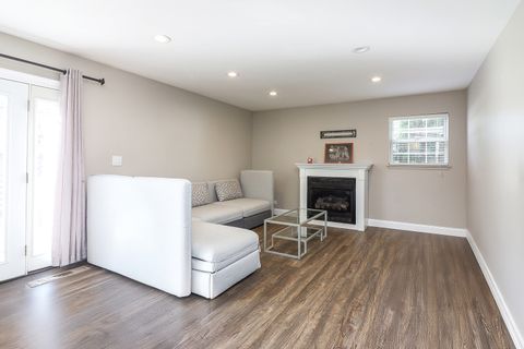 Tiny photo for 157 Wildberry Court, Aurora, IL 60504 (MLS # 12464120)