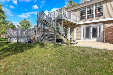 Tiny photo for 157 Wildberry Court, Aurora, IL 60504 (MLS # 12464120)