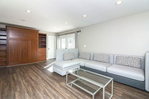 Tiny photo for 157 Wildberry Court, Aurora, IL 60504 (MLS # 12464120)