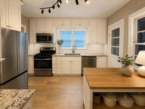 Tiny photo for 415 Bloom Street, Highland Park, IL 60035 (MLS # 12732836)