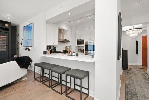 Tiny photo for 1201 S Prairie Avenue #2403, Chicago, IL 60605 (MLS # 12343405)