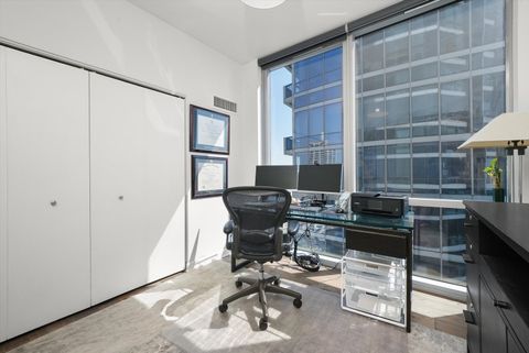 Tiny photo for 1201 S Prairie Avenue #2403, Chicago, IL 60605 (MLS # 12343405)