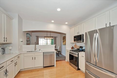 Tiny photo for 1162 Lily Field Lane #1162, Bolingbrook, IL 60440 (MLS # 12626916)