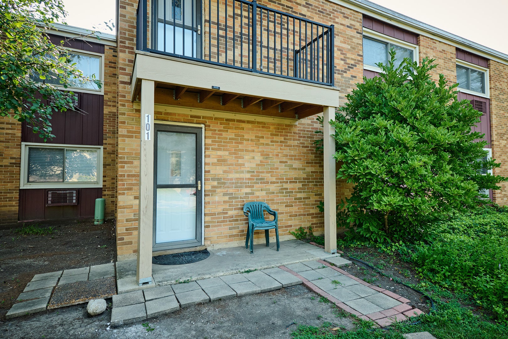 1320A Lore Lane 101