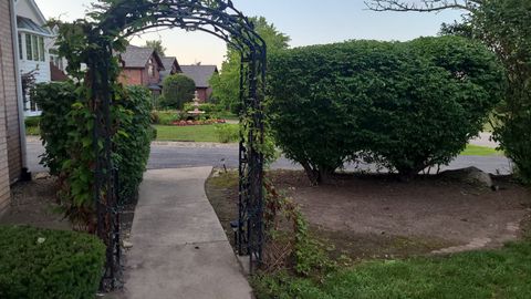 Tiny photo for 15220 Arbor Drive, Orland Park, IL 60467 (MLS # 12435167)