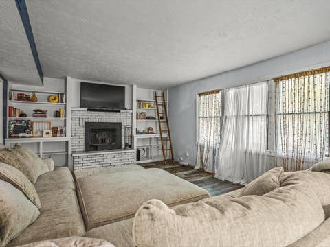 Tiny photo for 6538 Coach Lite Court, Loves Park, IL 61111 (MLS # 12696209)
