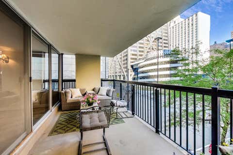 Tiny photo for 201 E Chestnut Street #3A, Chicago, IL 60611 (MLS # 12742296)