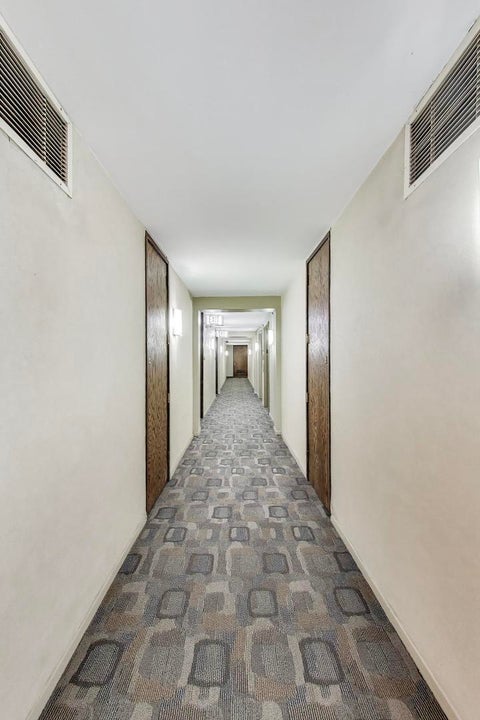Tiny photo for 201 E Chestnut Street #3A, Chicago, IL 60611 (MLS # 12742296)