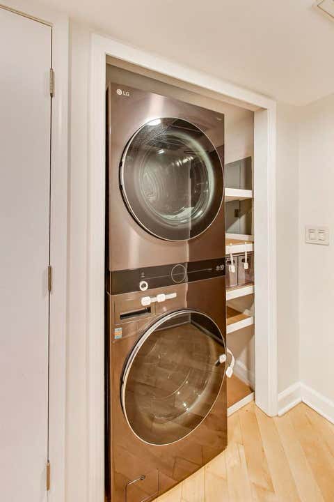 Tiny photo for 201 E Chestnut Street #3A, Chicago, IL 60611 (MLS # 12742296)