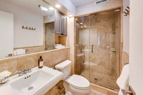 Tiny photo for 201 E Chestnut Street #3A, Chicago, IL 60611 (MLS # 12742296)