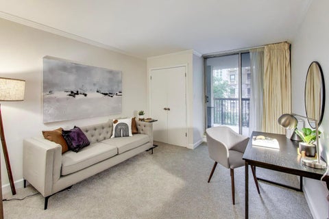 Tiny photo for 201 E Chestnut Street #3A, Chicago, IL 60611 (MLS # 12742296)