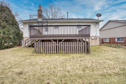 Tiny photo for 805 Stowell Avenue, Streamwood, IL 60107 (MLS # 12538031)