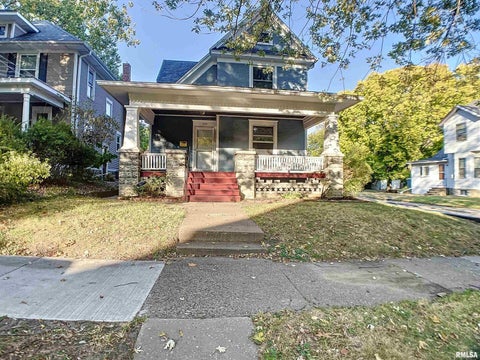 Photo of 1000 22ND Street, Rock Island, IL 61201 (MLS # 12767142)